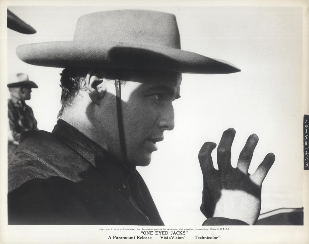 Actrice La Vengeance Aux Deux Visages LA VENGEANCE AUX DEUX VISAGES : QUAND BRANDO SE DEDOUBLAIT